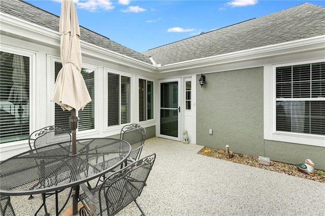 7226 Meadow View St, Shawnee, KS 66227 - view of patio with outdoor dining space