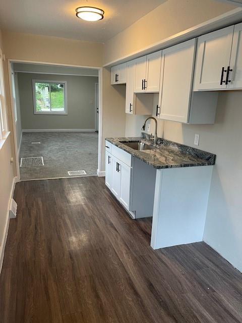 1220 Topping Ave, Kansas City, MO 64126 - photo 20