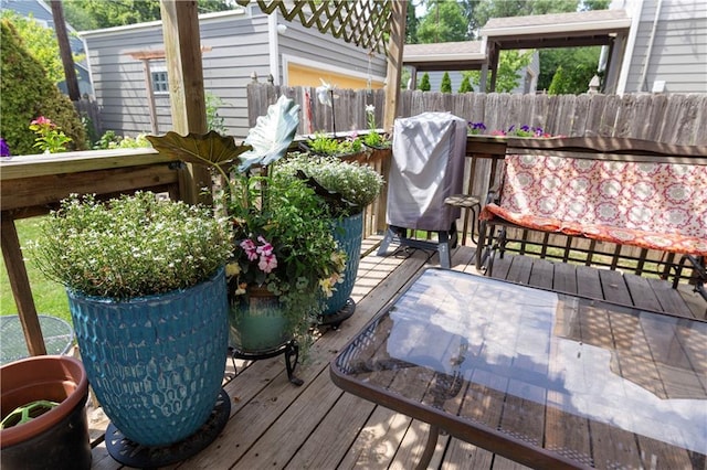 4930 Holly St, Kansas City, MO 64112 - view of wooden deck