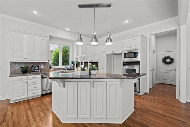 14810 Sherwood St, Leawood, KS 66224 - photo 3