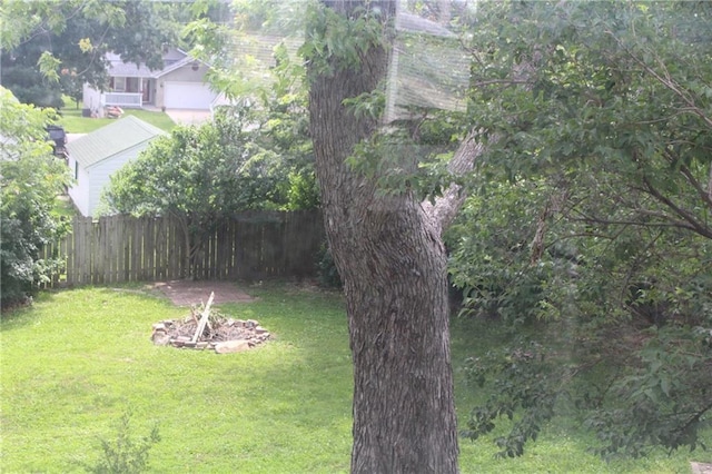 421 N Nettleton Ave, Bonner Springs, KS 66012 - view of yard