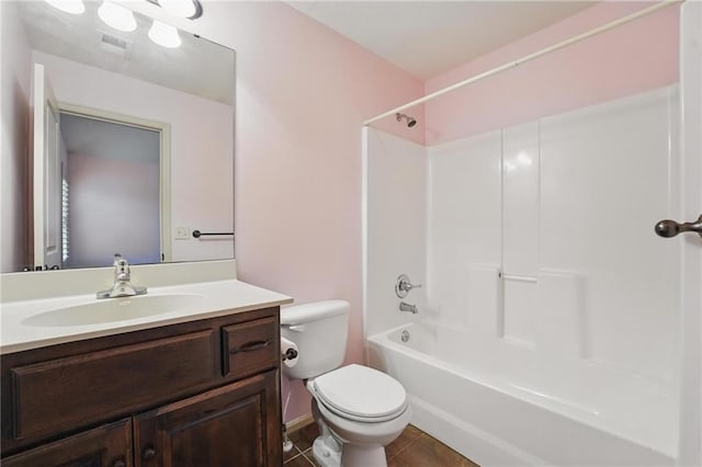 9332 W 158th St, Overland Park, KS 66221 - full bath featuring vanity, tile patterned flooring, and bathtub / shower combination