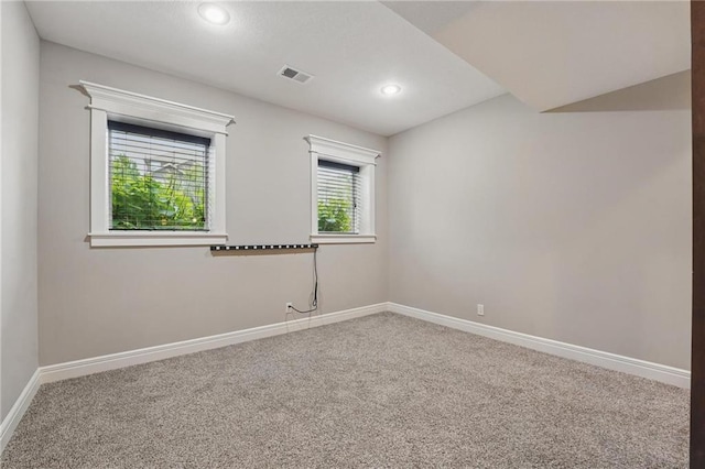 9332 W 158th St, Overland Park, KS 66221 - unfurnished room with carpet and recessed lighting