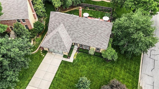 8206 Parkhill Cir, Lenexa, KS 66215 - view from above of property
