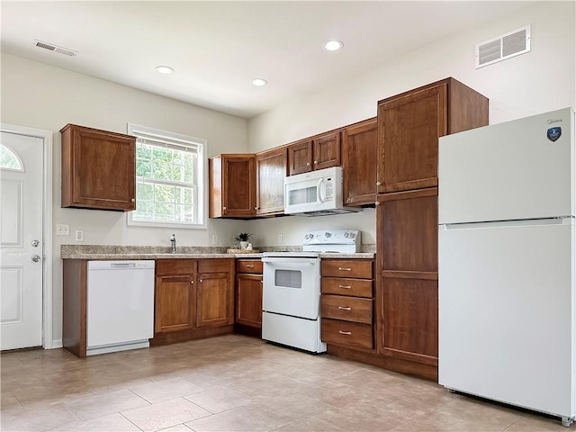 314 W 3rd St, Maryville, MO 64468 - photo 2
