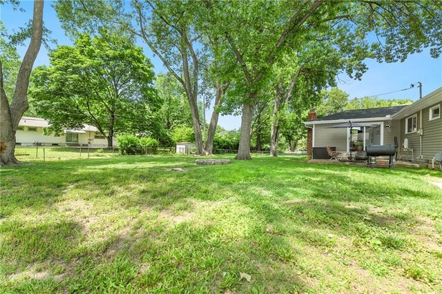 4820 Stearns Ln, Shawnee, KS 66203 - view of yard