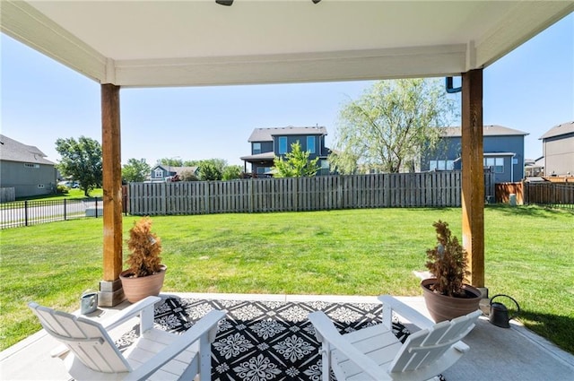 1505 SW Georgetown Dr, Lees Summit, MO 64082 - view of yard with a patio