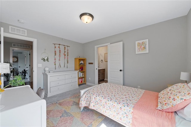 1505 SW Georgetown Dr, Lees Summit, MO 64082 - carpeted bedroom featuring baseboards