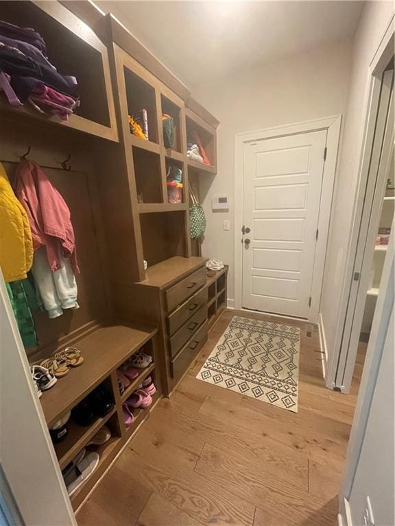 3117 SW Arbor Tree Dr, Lees Summit, MO 64082 - mudroom featuring wood finished floors