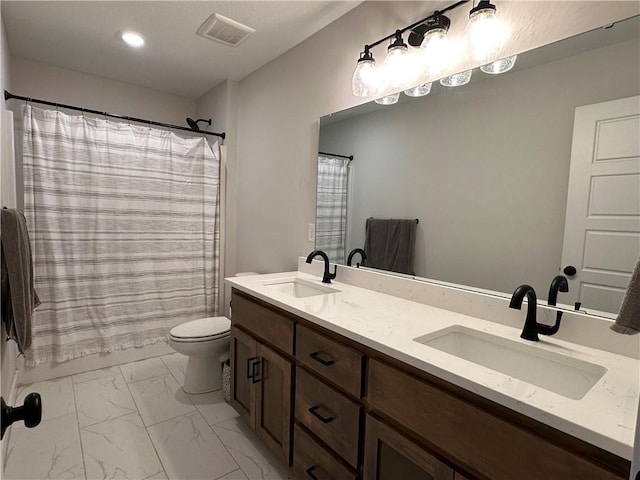 3117 SW Arbor Tree Dr, Lees Summit, MO 64082 - full bath featuring marble finish flooring, double vanity, toilet, curtained shower, and recessed lighting