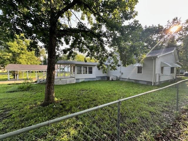 524 S Little St, Fort Scott, KS 66701 - photo 2