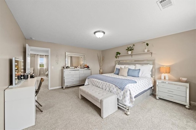 1420 SW Cornwall Rd, Lees Summit, MO 64083 - carpeted bedroom with baseboards