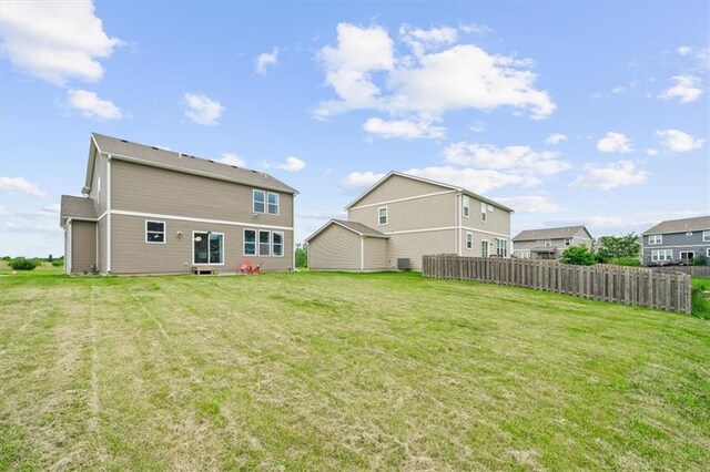 1420 SW Cornwall Rd, Lees Summit, MO 64083 - back of property