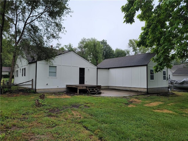 604 NE Douglas St, Lees Summit, MO 64063 - photo 4