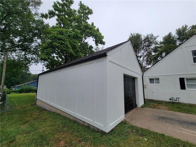 604 NE Douglas St, Lees Summit, MO 64063 - photo 17