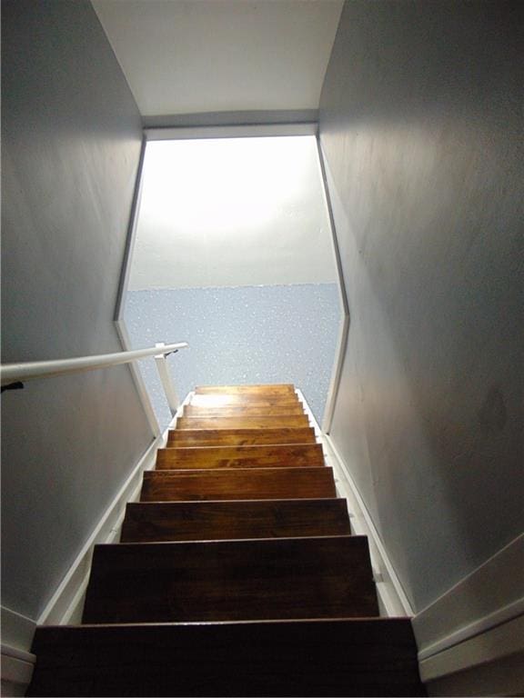 241 E S St, Peculiar, MO 64078 - view of staircase