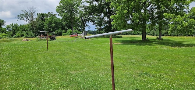 123 NW 1501st Rd, Holden, MO 64040 - view of grassy yard
