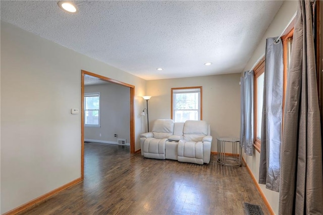5032 N Bellaire Ave, Kansas City, MO 64119 - photo 6