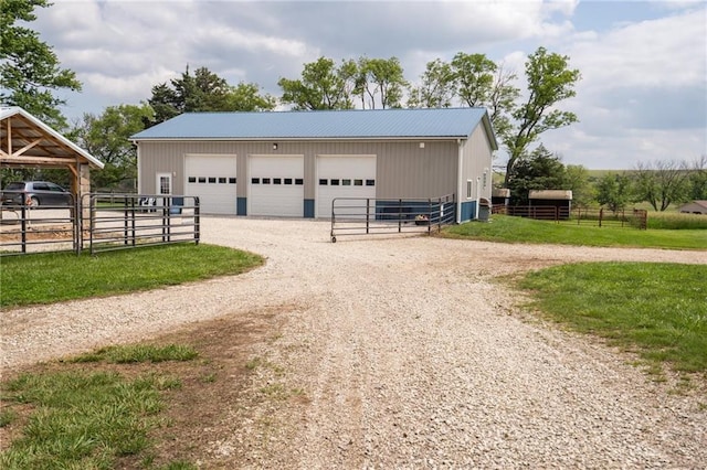 9643 Y Rd, Meriden, KS 66512 - detached garage with dirt driveway