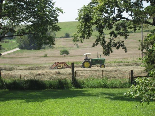 9643 Y Rd, Meriden, KS 66512 - view of green lawn featuring a rural view