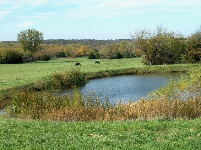 9643 Y Rd, Meriden, KS 66512 - water view