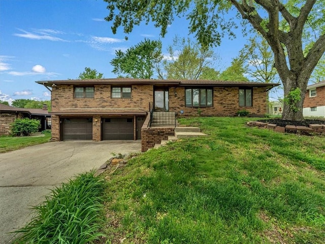 7804 N Lydia Ave, Kansas City, MO 64118 - photo 1