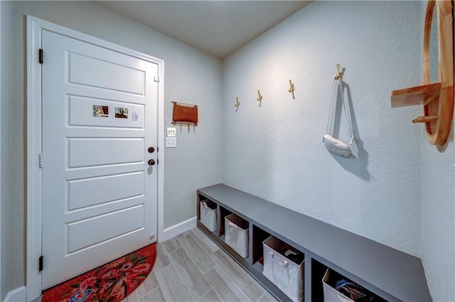 7526 Apache Dr, Lenexa, KS 66227 - mudroom featuring baseboards