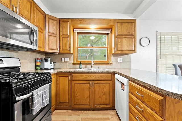 5536 N Highland Ave, Kansas City, MO 64118 - photo 10