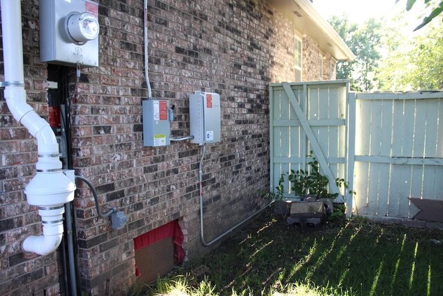42 Driftwood Ln, Linn Valley, KS 66040 - view of home's exterior with brick siding