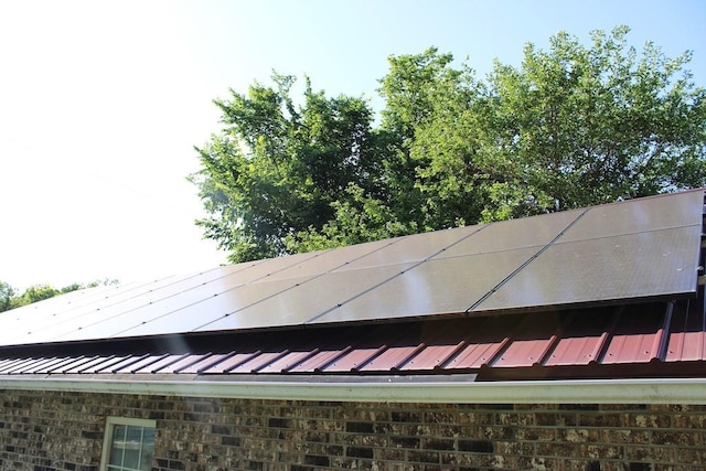 42 Driftwood Ln, Linn Valley, KS 66040 - exterior view of brick siding and metal roof
