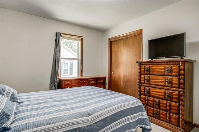 3920 S Milton Dr, Independence, MO 64055 - view of carpeted bedroom