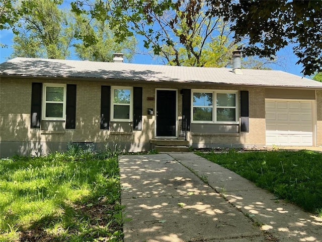3407 S Claremont Ave, Independence, MO 64052 - photo 1