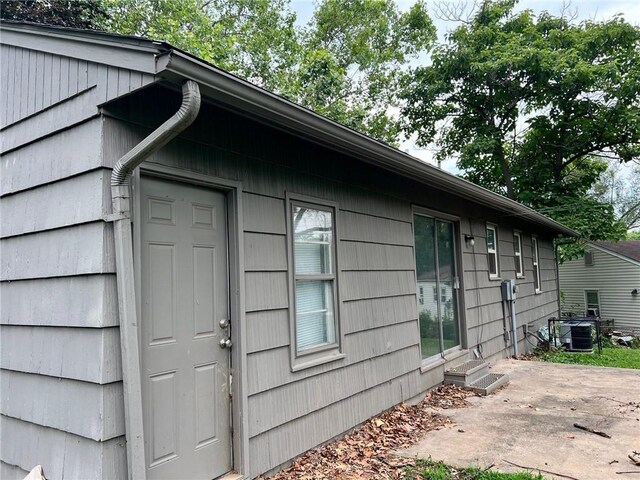 3407 S Claremont Ave, Independence, MO 64052 - photo 21