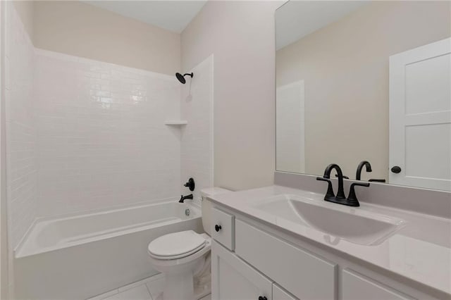 31501 W 86th Ct, De Soto, KS 66018 - full bath featuring vanity, shower / bath combination, and tile patterned flooring