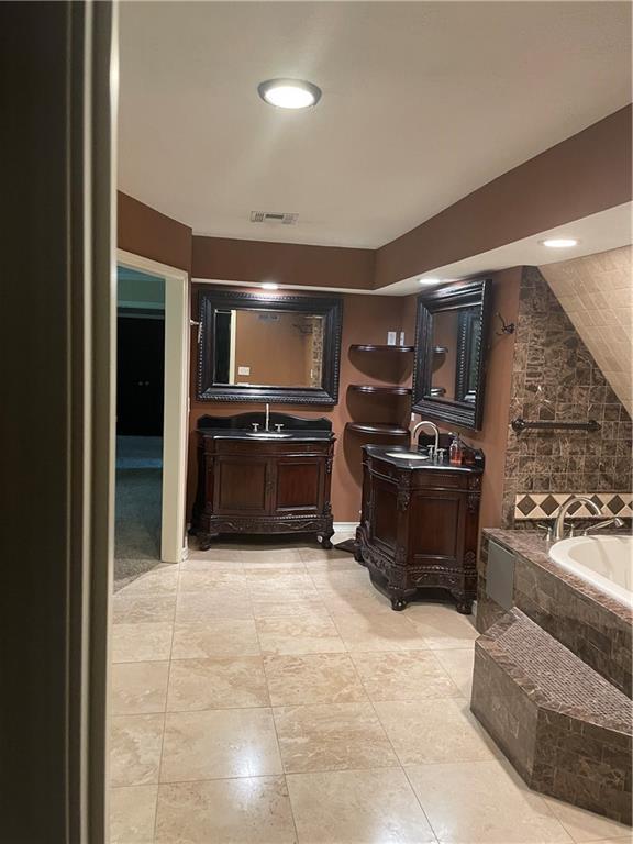 4420 NW Wildwood Dr, Kansas City, MO 64116 - photo 13