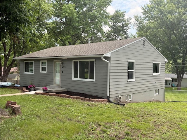 4215 Summit St, Leavenworth, KS 66048 - ranch-style home with a shingled roof