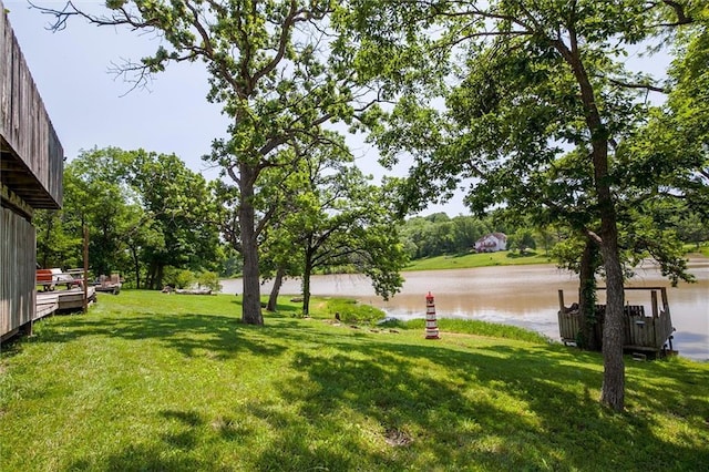 31965 Lakecrest Dr, Excelsior Springs, MO 64024 - view of grassy yard with a water view