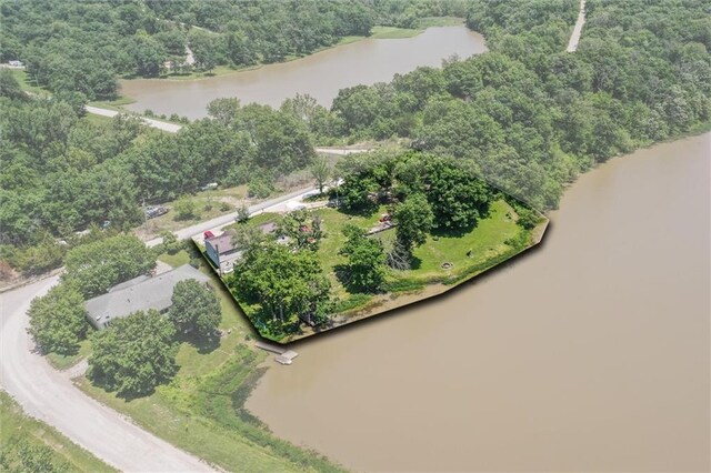 31965 Lakecrest Dr, Excelsior Springs, MO 64024 - bird's eye view of a nearby body of water and a heavily wooded area