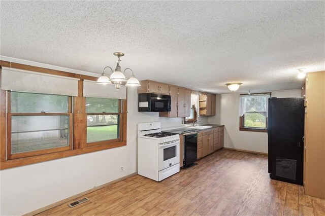 403 N Julia St, Thayer, KS 66776 - photo 8