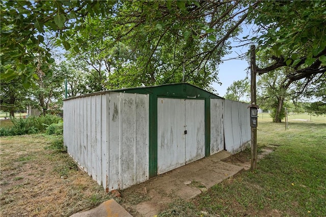 403 N Julia St, Thayer, KS 66776 - photo 40