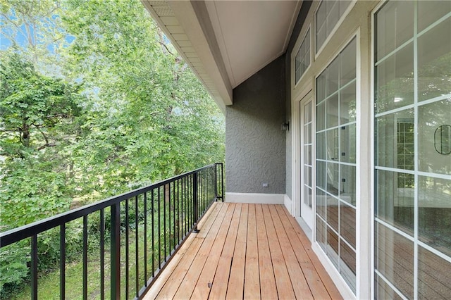 812 E 110th Ter, Kansas City, MO 64131 - view of balcony