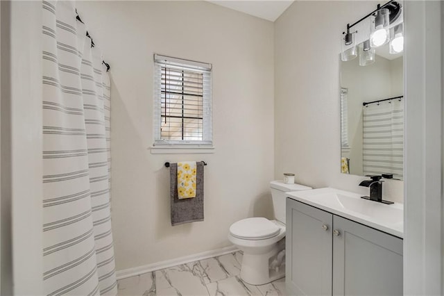812 E 110th Ter, Kansas City, MO 64131 - full bath featuring marble look tiles, vanity, and curtained shower