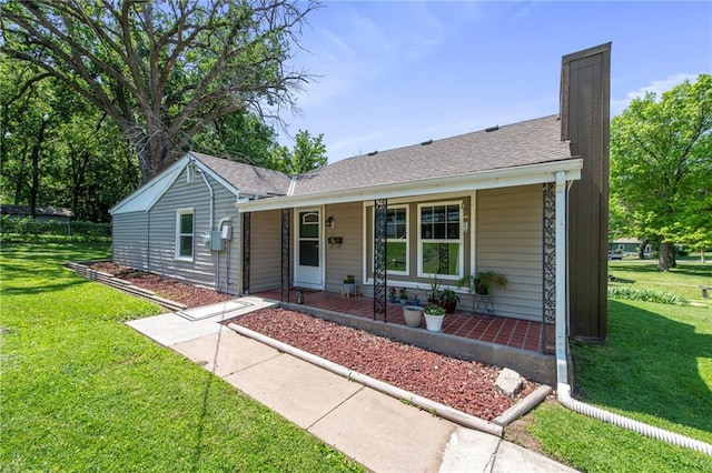 210 W 2nd St, Bonner Springs, KS 66012 - photo 1