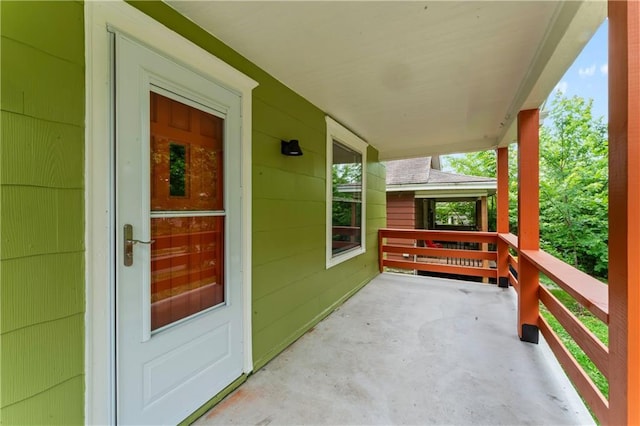 2717 Bales Ave, Kansas City, MO 64128 - view of porch