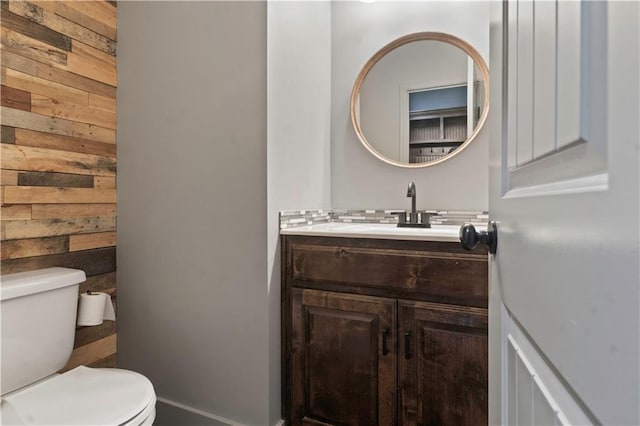 4529 Lakecrest Dr, Shawnee, KS 66218 - half bath with wood walls and vanity