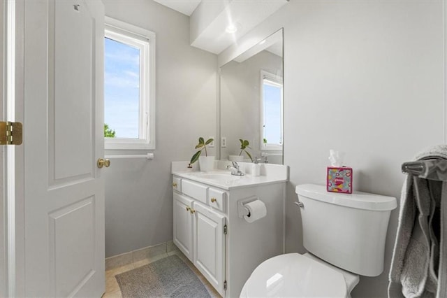 6205 W 149th St, Overland Park, KS 66223 - bathroom featuring toilet and vanity