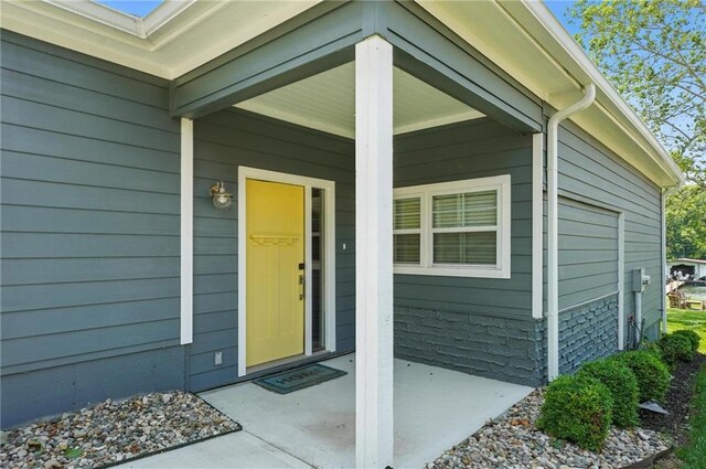 9 P St, Lees Summit, MO 64086 - doorway to property