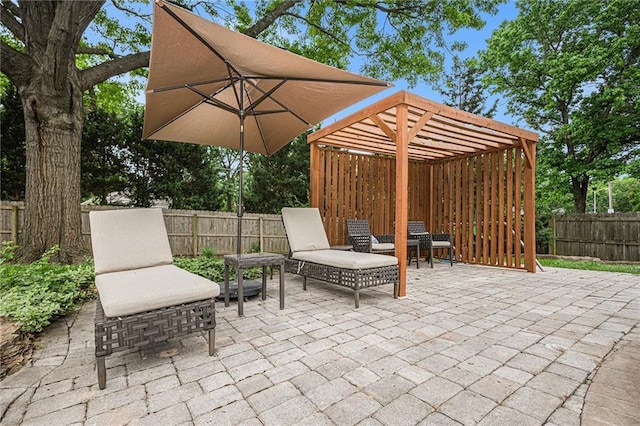 9412 Delmar St, Prairie Village, KS 66207 - view of patio / terrace