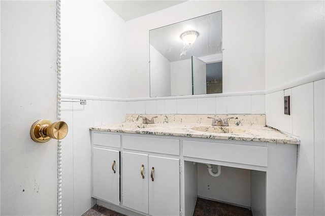 9412 Delmar St, Prairie Village, KS 66207 - bathroom with double vanity