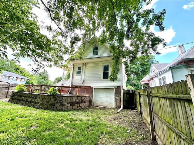 1925 Sacramento St, Saint Joseph, MO 64507 - photo 6